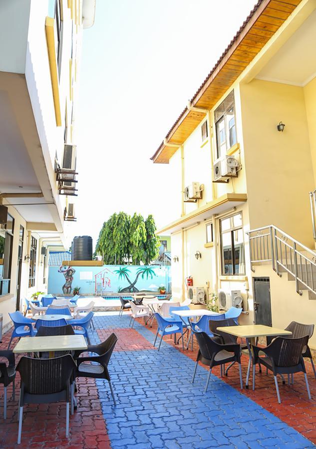 Hotel de Mag  Dar es Salaam Exterior foto