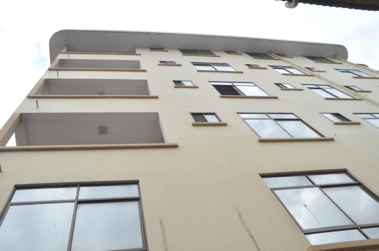 Hotel de Mag  Dar es Salaam Exterior foto